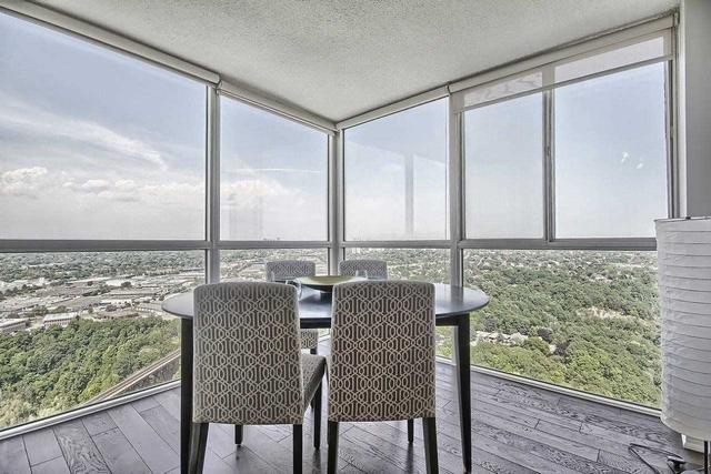 3401 - 7 Concorde Pl, Condo with 2 bedrooms, 2 bathrooms and 1 parking in Toronto ON | Image 13
