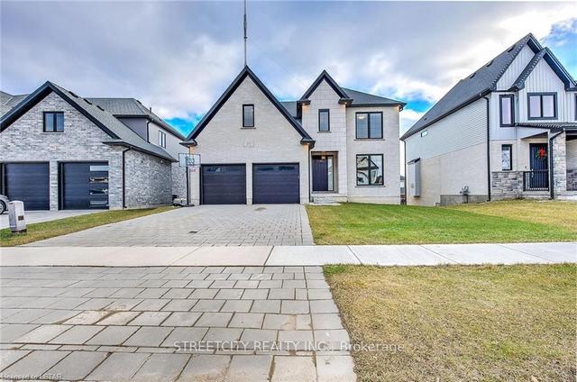 1871 Fountain Grass Dr, House detached with 4 bedrooms, 4 bathrooms and 6 parking in London ON | Image 1