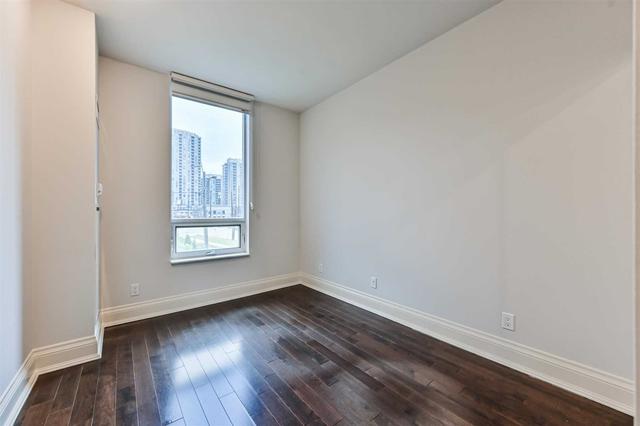 th272 - 15 Greenview Ave, Townhouse with 3 bedrooms, 3 bathrooms and 2 parking in Toronto ON | Image 4