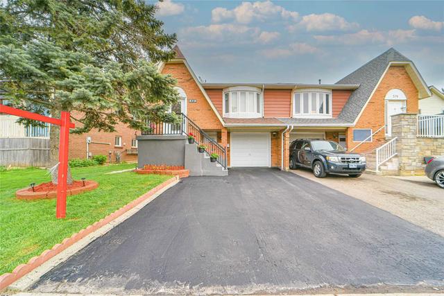 378 Hansen Rd N, House semidetached with 4 bedrooms, 3 bathrooms and 4 parking in Brampton ON | Card Image