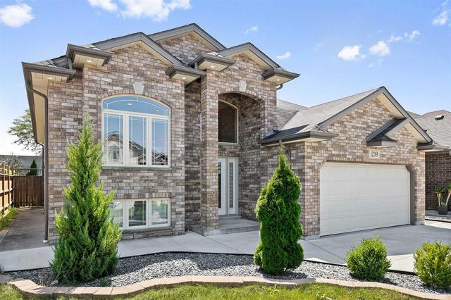 239 Branton Cres, House detached with 3 bedrooms, 3 bathrooms and 6 parking in Lakeshore ON | Image 23