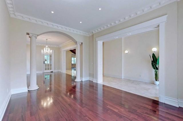 32 Munro Blvd, House detached with 5 bedrooms, 7 bathrooms and 6 parking in Toronto ON | Image 34