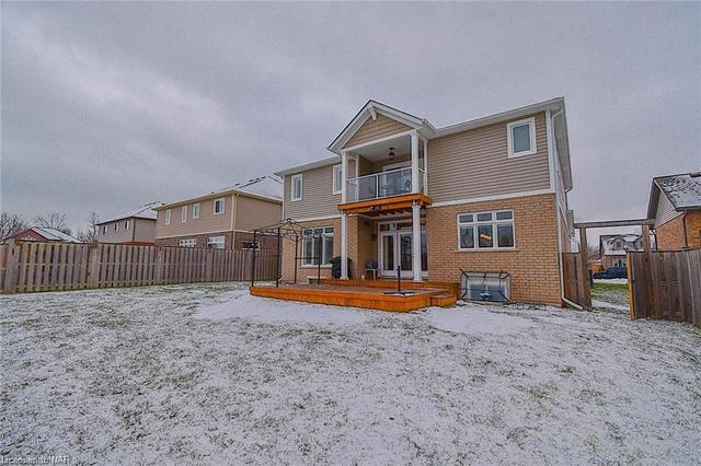 624 Brian Street, House detached with 5 bedrooms, 3 bathrooms and 6 parking in Fort Erie ON | Image 42