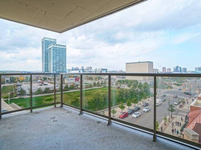 707 - 350 Princess Royal Dr, Condo with 2 bedrooms, 2 bathrooms and 1 parking in Mississauga ON | Image 16