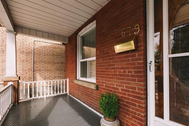 679 Broadview Ave, House semidetached with 5 bedrooms, 3 bathrooms and 0 parking in Toronto ON | Image 12