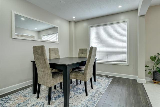 100 - 2 Clay Brick Court, House attached with 3 bedrooms, 1 bathrooms and 2 parking in Brampton ON | Image 11