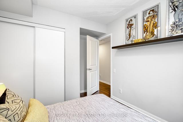 th58 - 93 The Queensway Ave, Townhouse with 3 bedrooms, 2 bathrooms and 1 parking in Toronto ON | Image 11