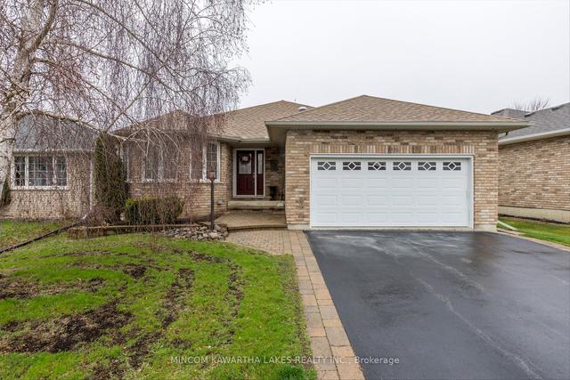 1678 Ravenwood Dr, House detached with 2 bedrooms, 3 bathrooms and 4 parking in Peterborough ON | Image 1
