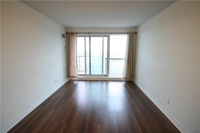 1001 - 50 Town Centre Crt, Condo with 1 bedrooms, 1 bathrooms and 1 parking in Toronto ON | Image 2