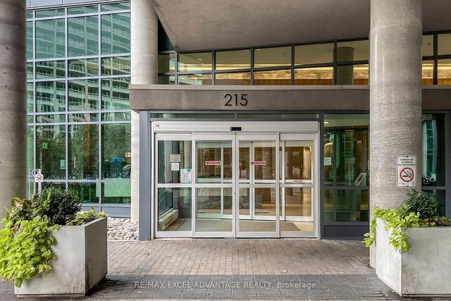 1608 - 215 Fort York Blvd, Condo with 1 bedrooms, 1 bathrooms and 1 parking in Toronto ON | Image 19