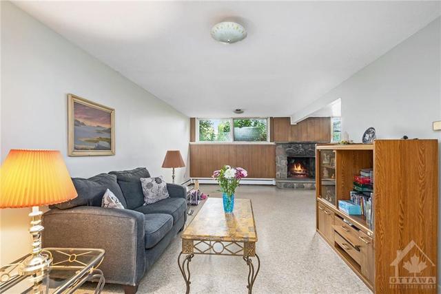 3 Lyall Street, House detached with 4 bedrooms, 3 bathrooms and 5 parking in Ottawa ON | Image 21