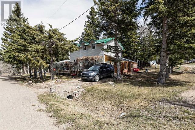 102 Acadia Crescent, House detached with 3 bedrooms, 2 bathrooms and 6 parking in Cypress County AB | Image 37