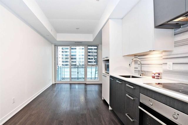 540 - 1830 Bloor St W, Condo with 1 bedrooms, 1 bathrooms and 1 parking in Toronto ON | Image 5