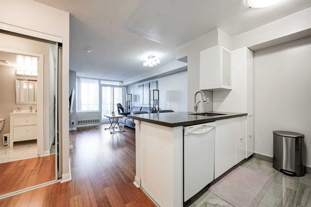 603 - 4968 Yonge St, Condo with 1 bedrooms, 1 bathrooms and 1 parking in Toronto ON | Card Image