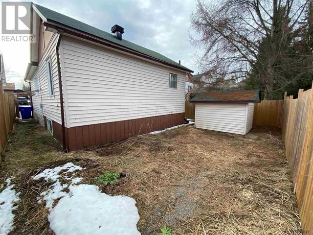 36 Comfort St, House detached with 3 bedrooms, 2 bathrooms and null parking in Kirkland Lake ON | Image 21