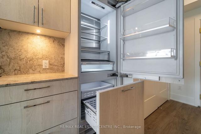 1002 - 480 Front St W, Condo with 2 bedrooms, 2 bathrooms and 0 parking in Toronto ON | Image 22