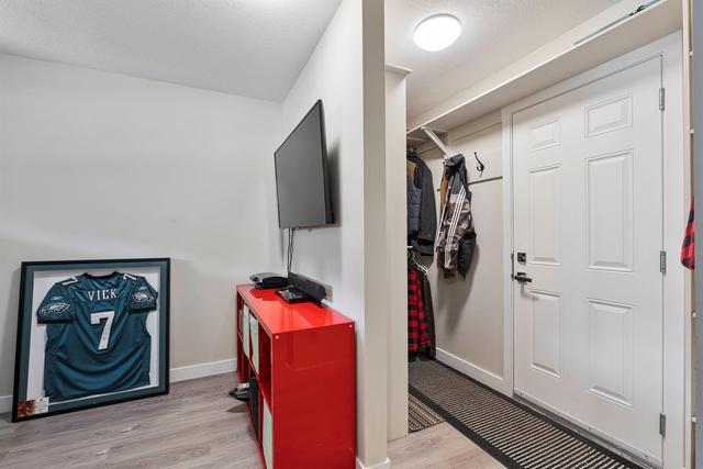 81 Walden Common Se, Home with 2 bedrooms, 2 bathrooms and 2 parking in Calgary AB | Image 5