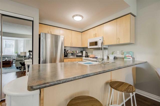 47 - 760 Lawrence Ave W, Townhouse with 1 bedrooms, 1 bathrooms and 1 parking in Toronto ON | Image 3