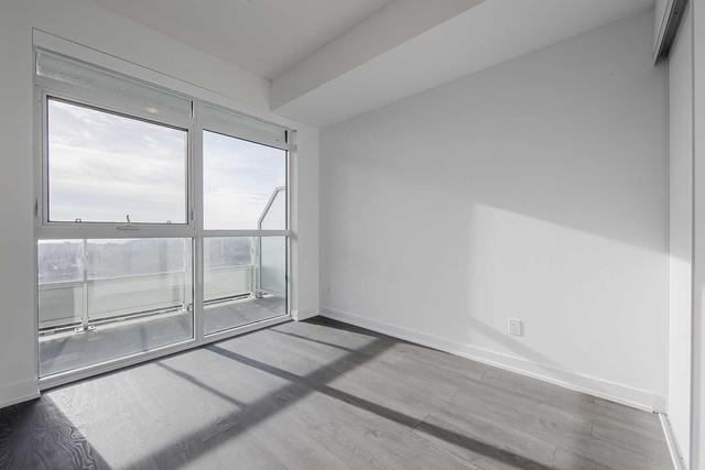 1304 - 251 Manitoba St, Condo with 2 bedrooms, 2 bathrooms and 1 parking in Toronto ON | Image 4