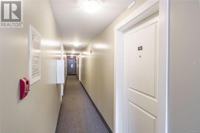 209 - 1600 Caspers Way, Condo with 2 bedrooms, 1 bathrooms and 2 parking in Nanaimo BC | Image 31