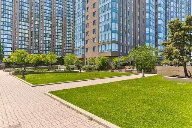 1003 - 115 Hillcrest Ave, Condo with 2 bedrooms, 2 bathrooms and 1 parking in Mississauga ON | Image 7