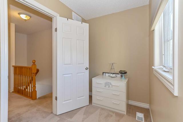 1413 Gordon St, Townhouse with 2 bedrooms, 2 bathrooms and 1 parking in Guelph ON | Image 23