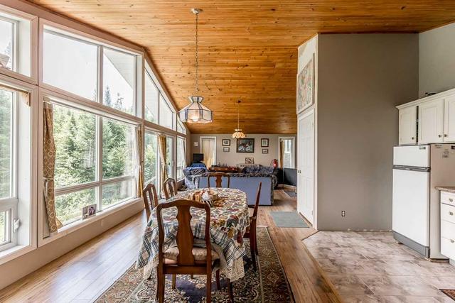 2314 South Horn Lake Rd, House detached with 3 bedrooms, 1 bathrooms and 2 parking in Magnetawan ON | Image 13