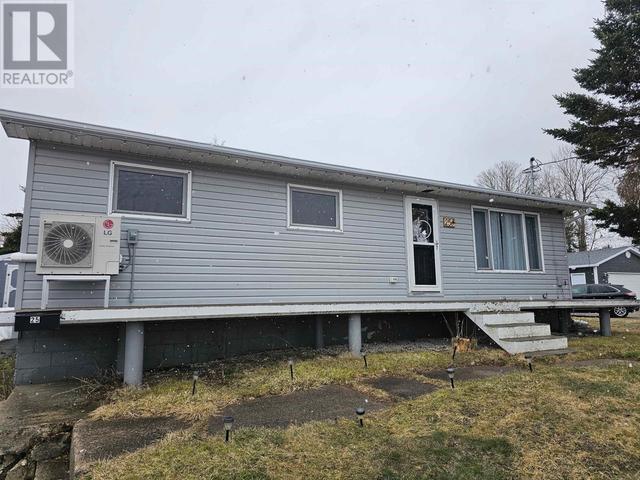 25 Clearyville Street, House detached with 2 bedrooms, 2 bathrooms and null parking in Cape Breton NS | Image 1