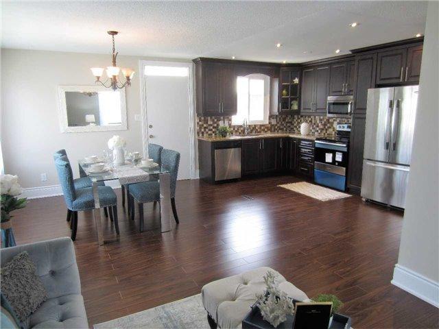 Upper - 19 Finchley Cres, House detached with 3 bedrooms, 1 bathrooms and 6 parking in Brampton ON | Image 5