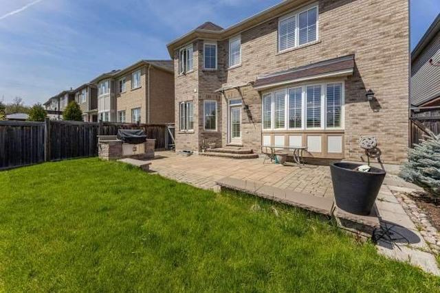 429 Gooch Cres, House detached with 4 bedrooms, 3 bathrooms and 4 parking in Milton ON | Image 27