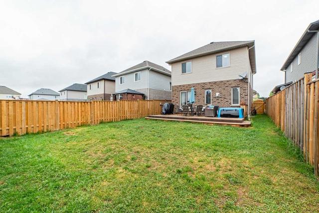 7092 Optimist Lane, House detached with 3 bedrooms, 4 bathrooms and 4 parking in Niagara Falls ON | Image 35