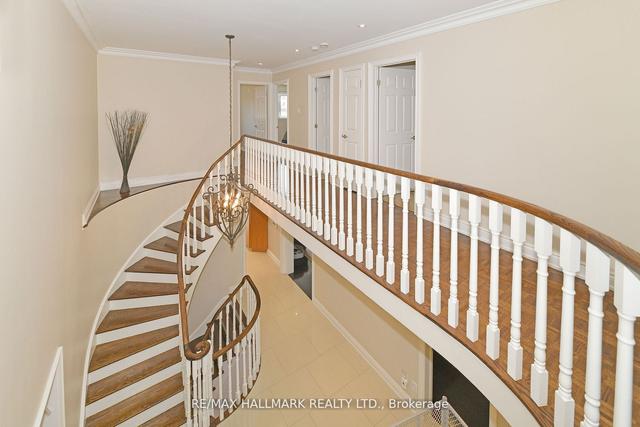 25 Grenadier Cres, House detached with 5 bedrooms, 6 bathrooms and 6 parking in Vaughan ON | Image 8