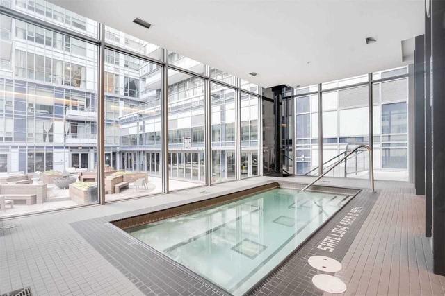 3011 - 98 Lillian St, Condo with 1 bedrooms, 1 bathrooms and 1 parking in Toronto ON | Image 7