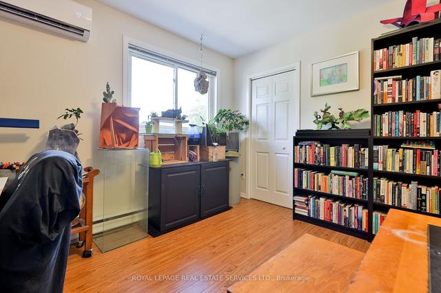 309 Jane St, House attached with 4 bedrooms, 3 bathrooms and 4 parking in Toronto ON | Image 13