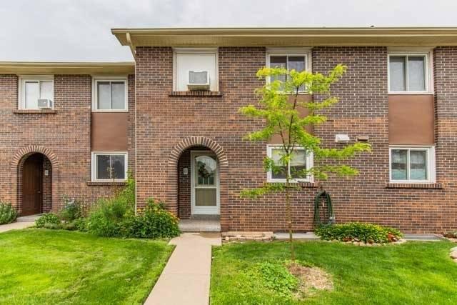 11 - 1456 Sixth Line, Townhouse with 3 bedrooms, 2 bathrooms and 1 parking in Oakville ON | Image 1