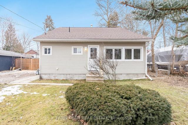 856 Adams Rd, House detached with 3 bedrooms, 2 bathrooms and 2 parking in Innisfil ON | Image 12