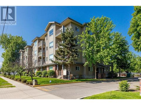 312 - 770 Rutland Road N, Condo with 2 bedrooms, 2 bathrooms and null parking in Kelowna BC | Card Image