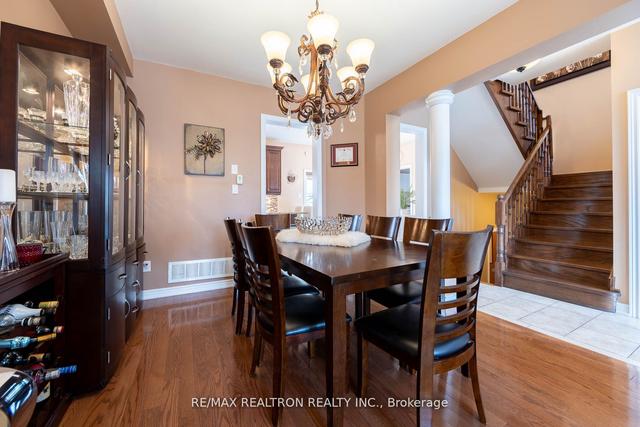 52 Acqua Dr, House detached with 3 bedrooms, 3 bathrooms and 6 parking in Vaughan ON | Image 19