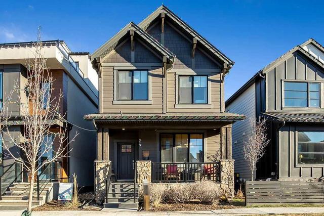 24 Treeline Manor Sw, House detached with 4 bedrooms, 3 bathrooms and 2 parking in Calgary AB | Image 1