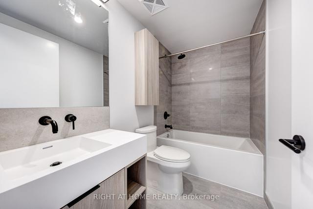 4715 - 108 Peter St W, Condo with 1 bedrooms, 1 bathrooms and 0 parking in Toronto ON | Image 9