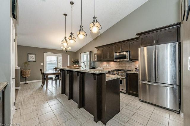 56 Bowen Drive, House detached with 3 bedrooms, 2 bathrooms and null parking in Guelph ON | Image 2