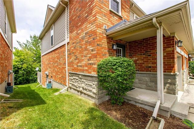 11 - 124 Gosling Gardens, House attached with 3 bedrooms, 2 bathrooms and 2 parking in Guelph ON | Image 41