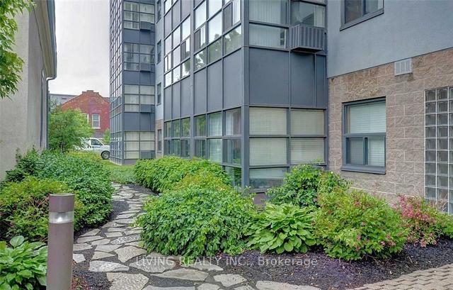 512 - 175 Hunter St E, Condo with 2 bedrooms, 1 bathrooms and 1 parking in Hamilton ON | Image 11