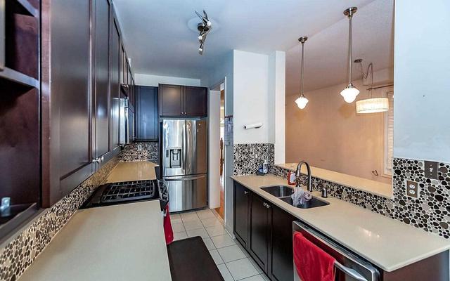 4692 Centretown Way, House semidetached with 4 bedrooms, 3 bathrooms and 2 parking in Mississauga ON | Image 6