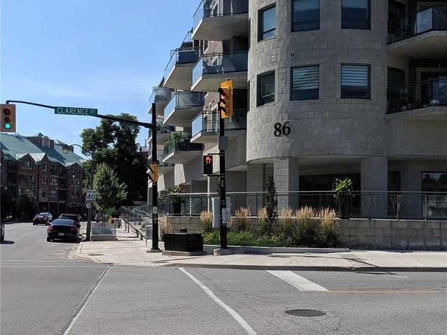 86 Woodbridge Ave, Condo with 2 bedrooms, 2 bathrooms and 2 parking in Vaughan ON | Image 1
