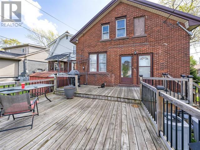 920 Curry Avenue, House attached with 3 bedrooms, 1 bathrooms and null parking in Windsor ON | Image 28