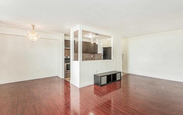 614 - 1950 Kennedy Rd, Condo with 3 bedrooms, 1 bathrooms and 1 parking in Toronto ON | Image 3