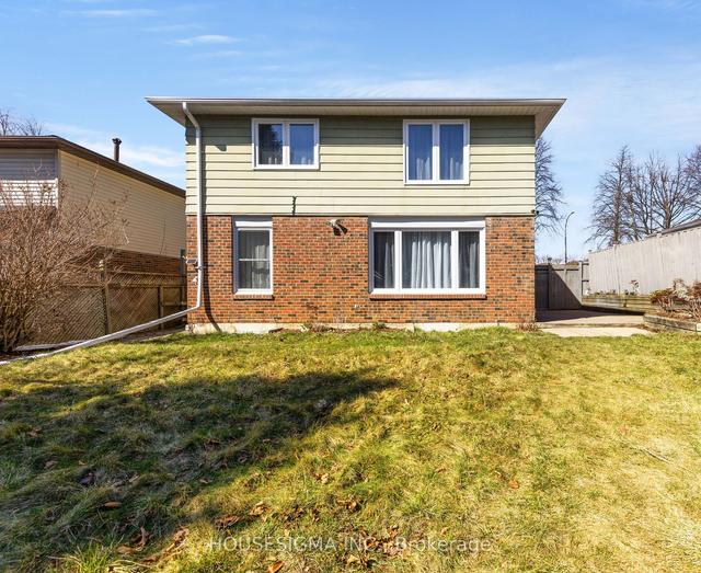 917 Harding St, House detached with 4 bedrooms, 3 bathrooms and 2 parking in Whitby ON | Image 26