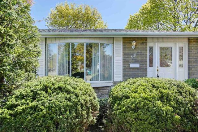 69 Sandrift Sq, House detached with 3 bedrooms, 2 bathrooms and 3 parking in Toronto ON | Image 23