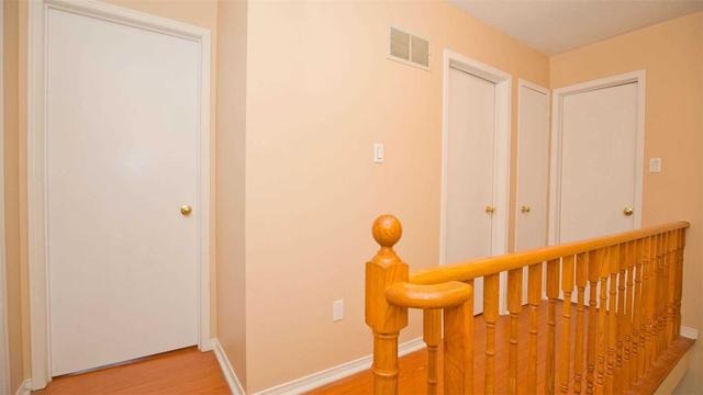 68 Atkins Circ, House detached with 3 bedrooms, 4 bathrooms and 3 parking in Brampton ON | Image 11